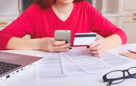 Auto-entrepreneur, dépasser 10 000 € de CA  ce qui change pour votre compte bancaire