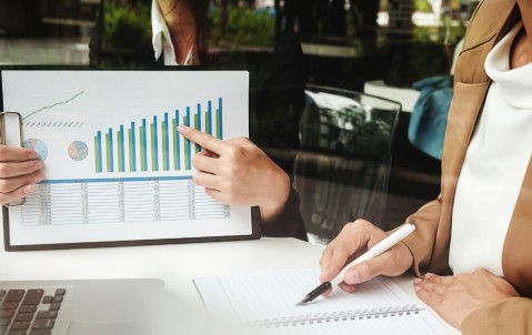 Quel tableau de bord utiliser pour un auto-entrepreneur en 2026 ?