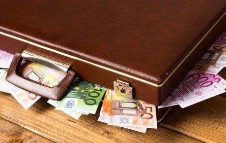 Création d'entreprise : Quel capital social minimum par statut (SARL, SAS, SA...) ?