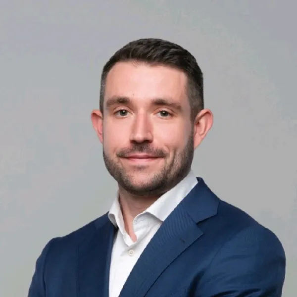 Portrait auteur : Louis Lacroute.