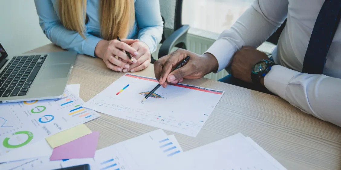 Bilan comptable entreprise : cette astuce légale permet de cacher vos comptes au public en 2026.