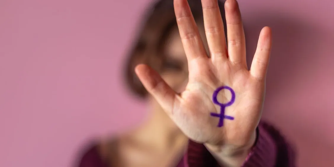 Sexisme au travail : 7 situations qui exposent aussi les entrepreneurs.