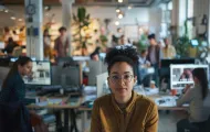 Assurance start-up studio : éviter les erreurs entre holding, studio et startup fille.