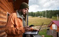 Digital nomad : fiscalité, santé et RC pro à l’international.