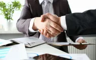 Prix de cession d’une PME : calcul, méthodes et exemple concret.